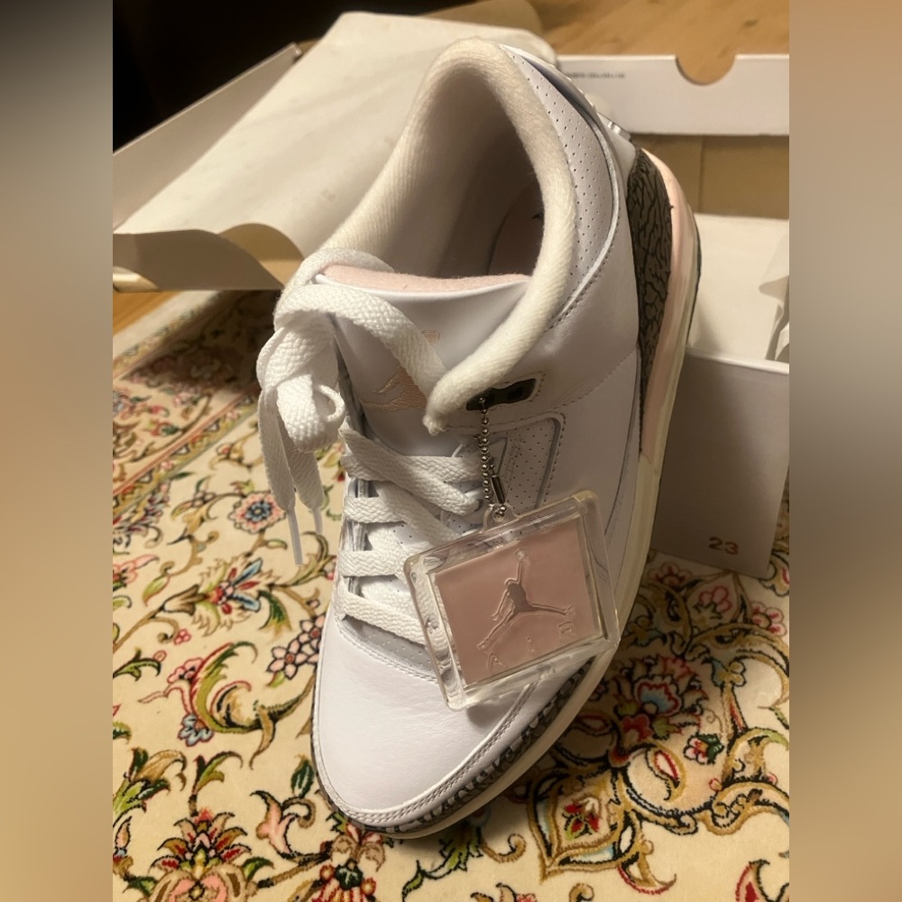 Brand new women’s Air Jordan 3 Retro White and Pink Sneakers